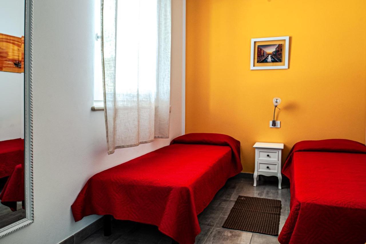 Casa Simone Apartment Malcesine Bagian luar foto